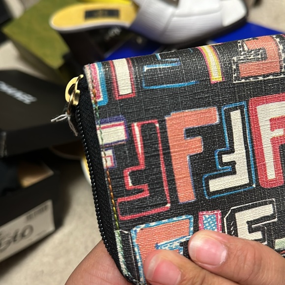 Fendi wallet - Picture 6 of 10